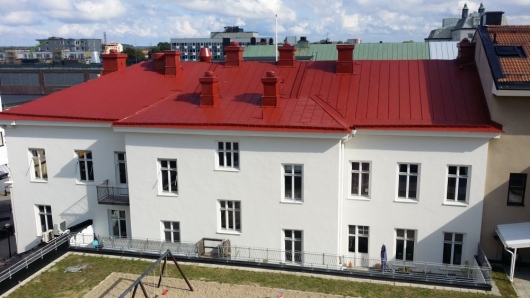 plåttak-takrenovering-stockholm